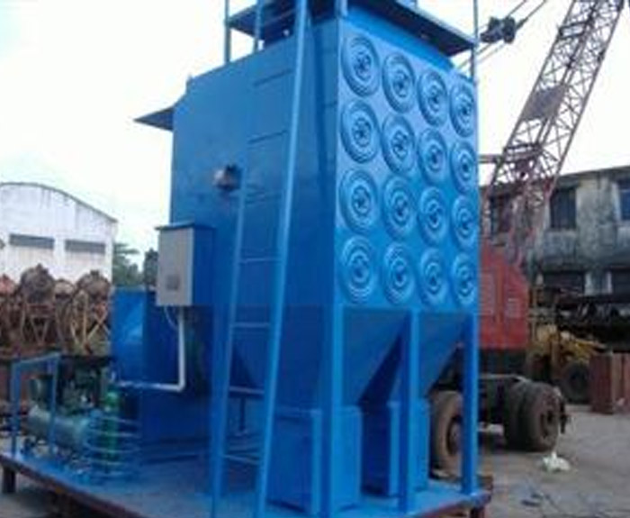 <b>滤筒除尘器</b>